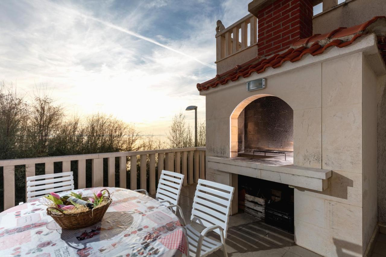 Apartments Antonio - Podstrana, Split المظهر الخارجي الصورة