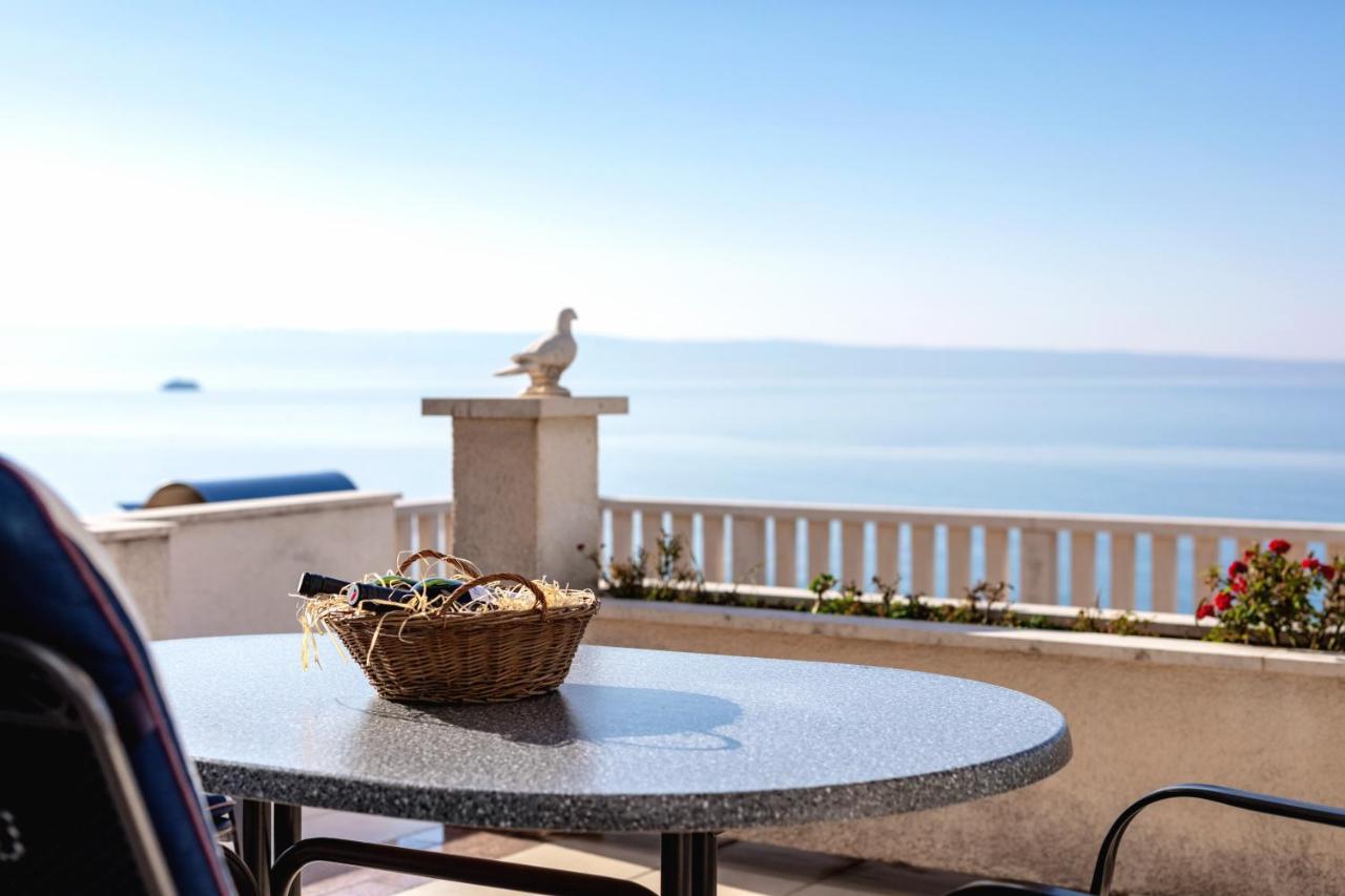 Apartments Antonio - Podstrana, Split المظهر الخارجي الصورة