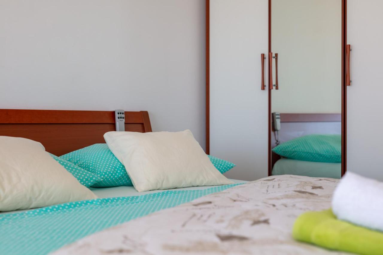 Apartments Antonio - Podstrana, Split المظهر الخارجي الصورة