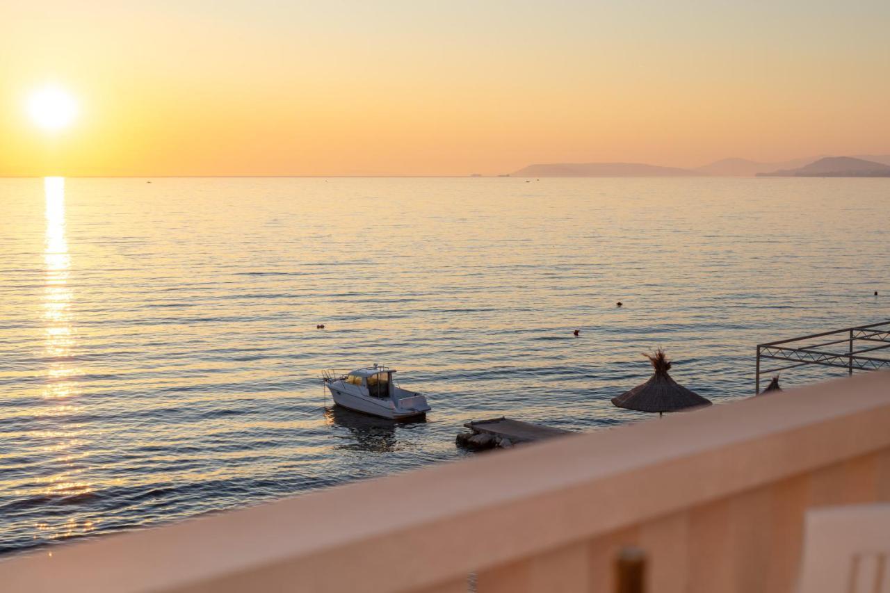 Apartments Antonio - Podstrana, Split المظهر الخارجي الصورة